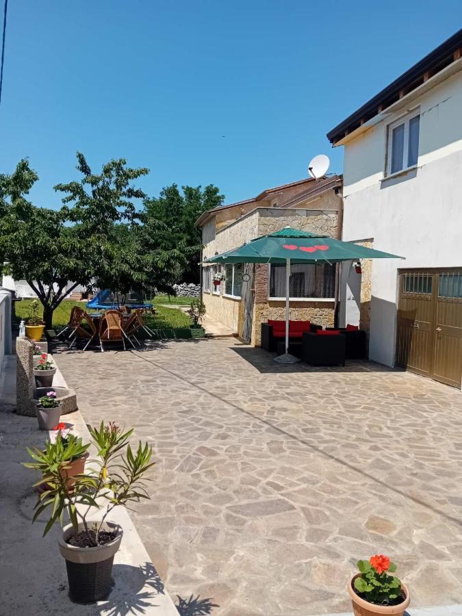 Apartment Goran&Nela Umag Bagian luar foto